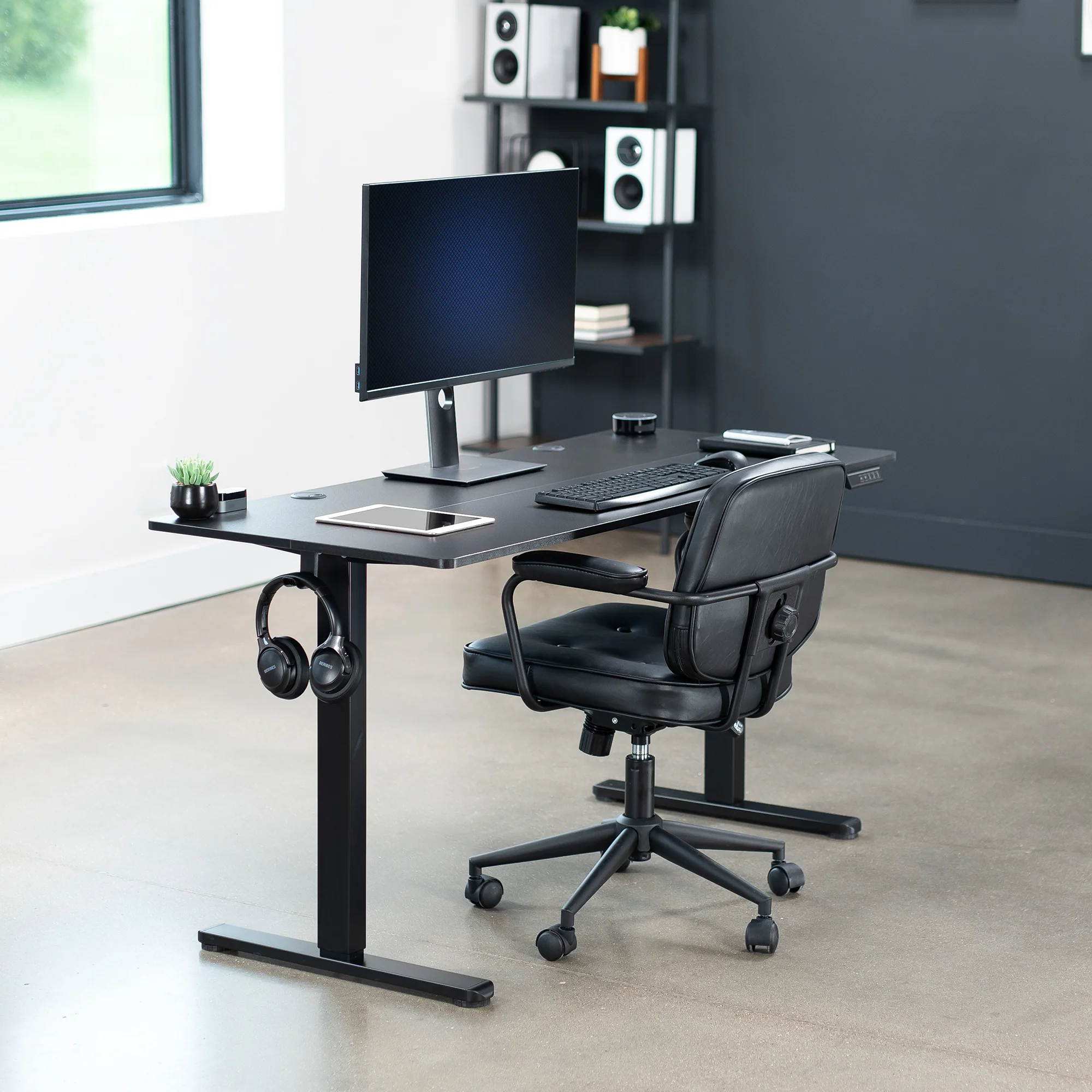 E155 Series - 55" x 24" Electric Desk - Image 9
