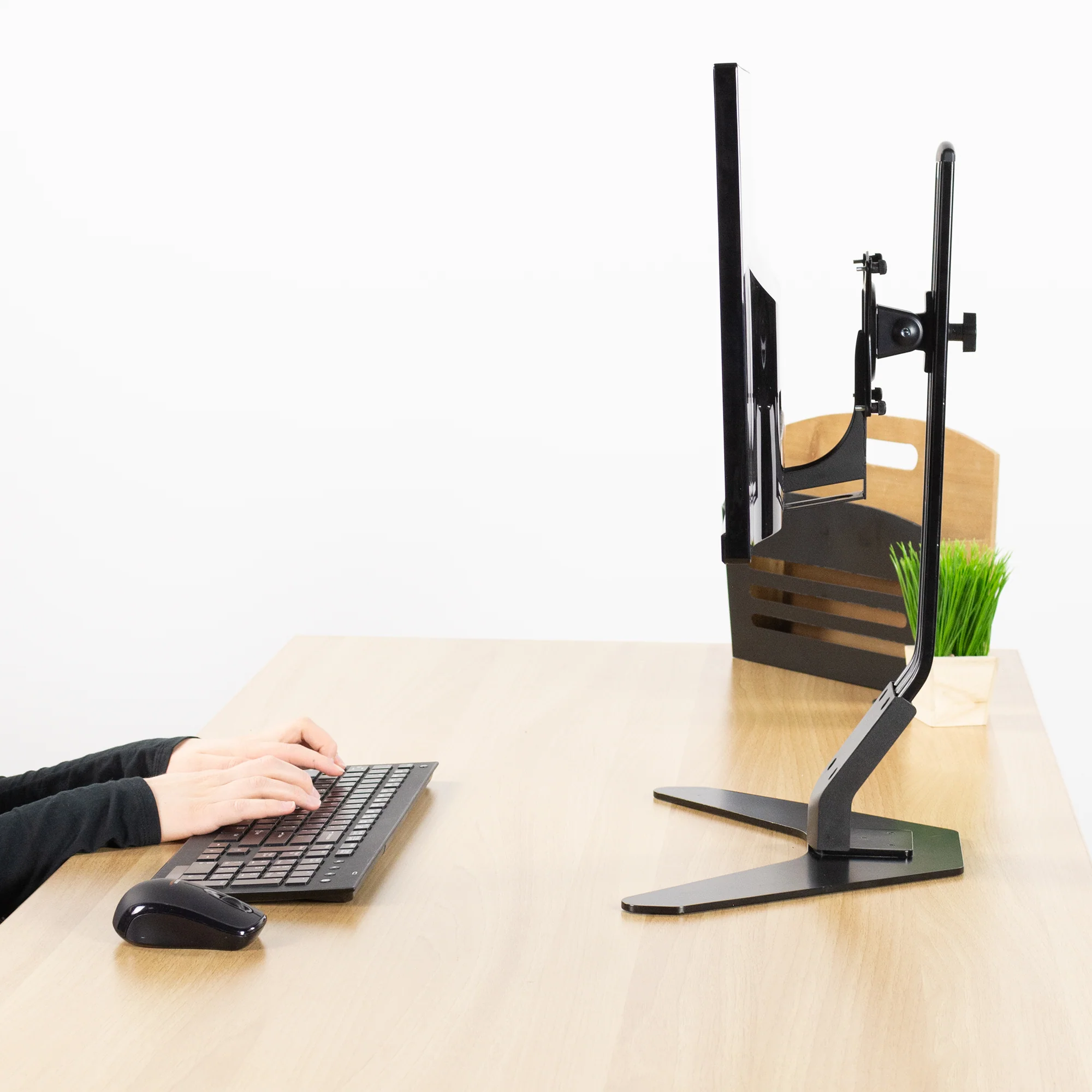 VESA Adapter for Compatible Acer and Viewsonic Monitors - Image 10