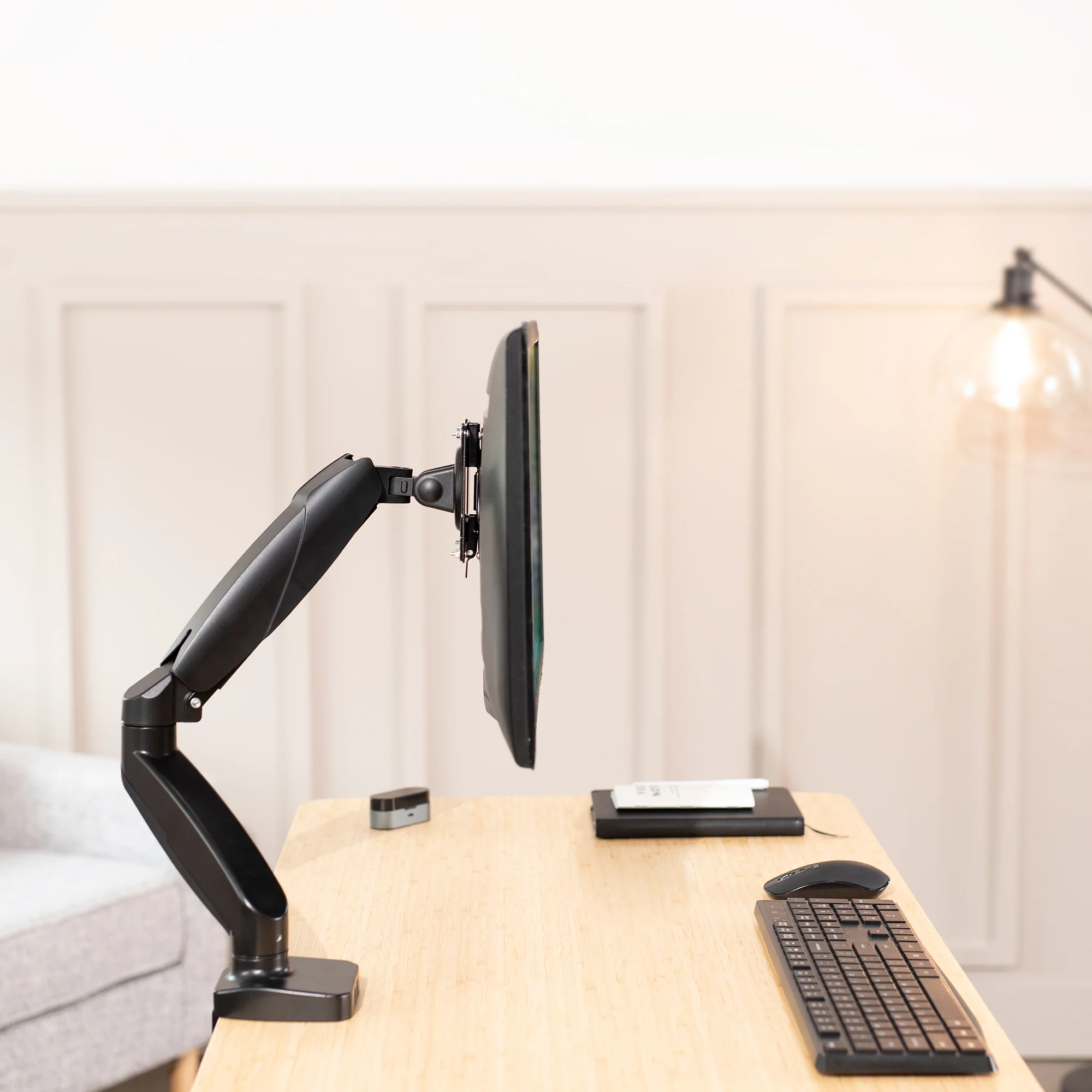 VESA Quick Release Adapter - Image 11