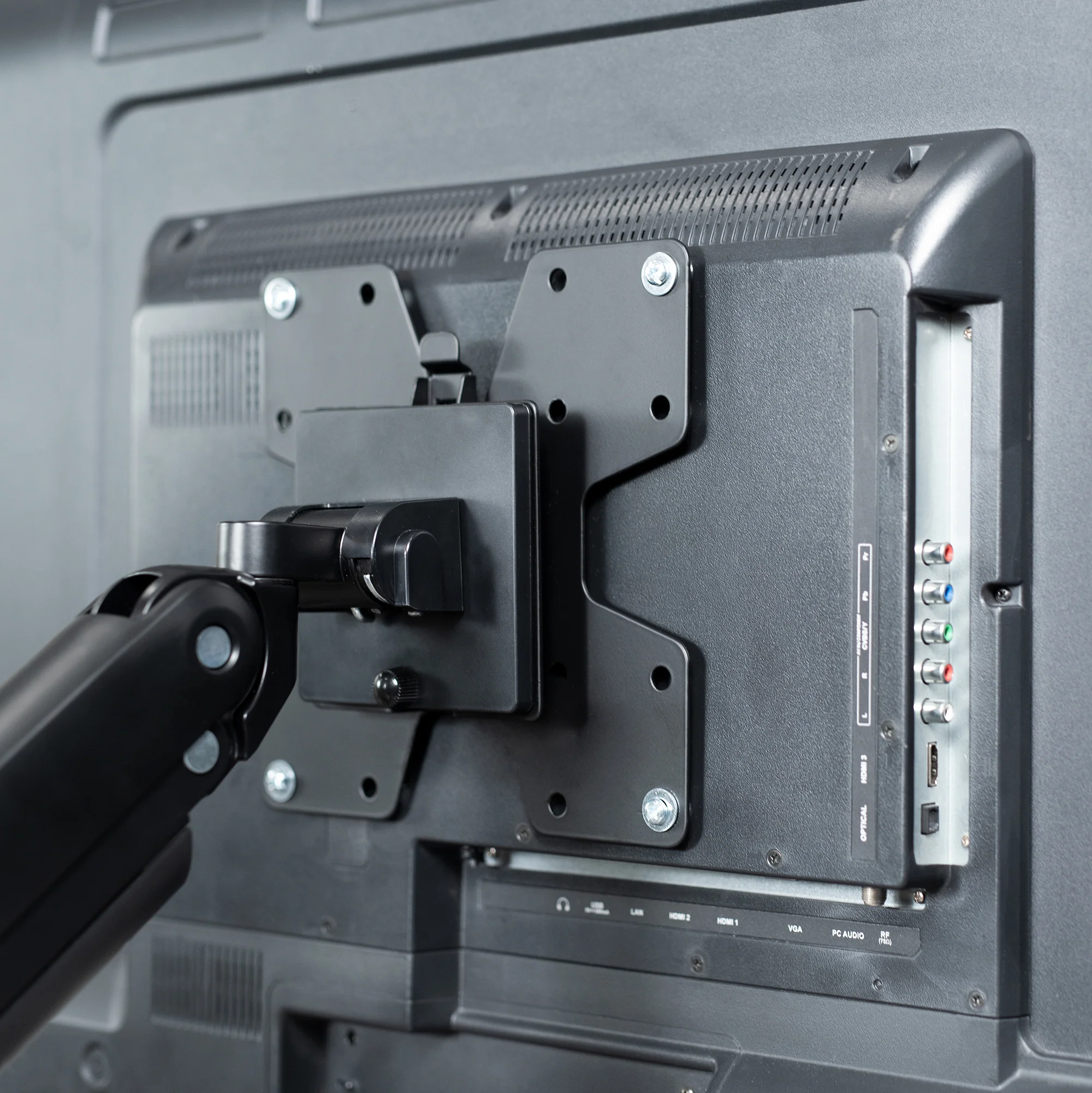 Large VESA Quick Release Adapter - Image 9